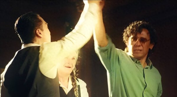 优益配 票房会破10亿！看完《你行！你上！》，我想说：姜文上，暑期档行